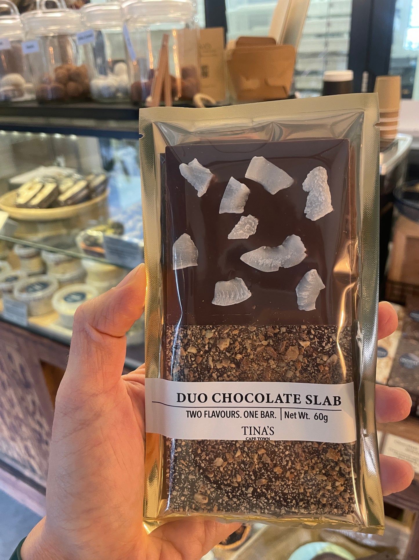 Almond 55% dark + Coconut 33% milk